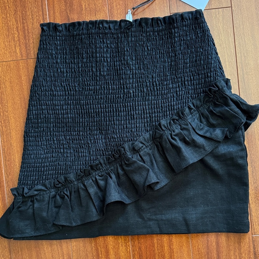 GREY LAB Textured Black Asymmetrical Skirt